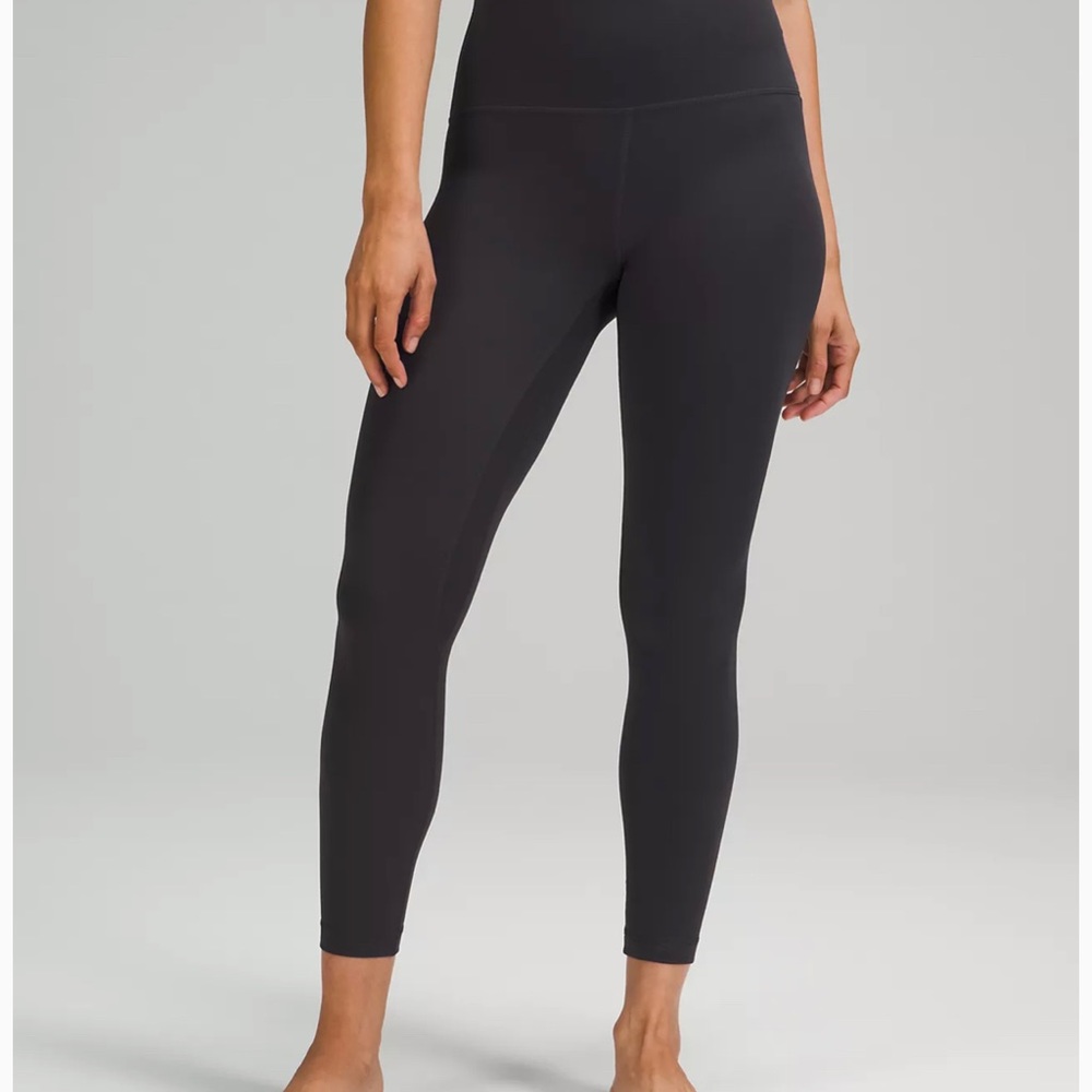 Lululemon black leggings size 8 length 28